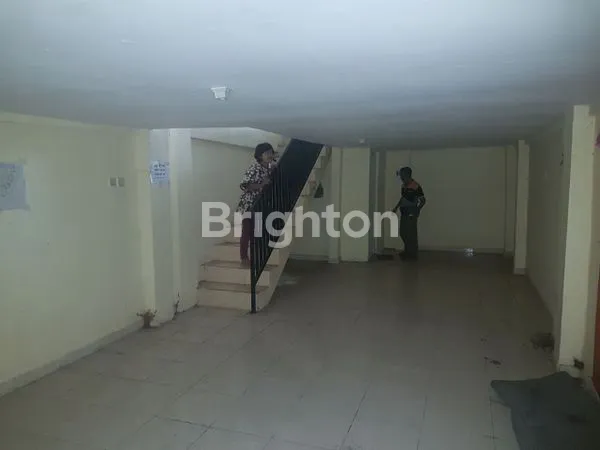 image RUKO 4 LANTAI DI JL IR SOEKARNO, BEJI, KEC. JUNREJO, BATU (7)