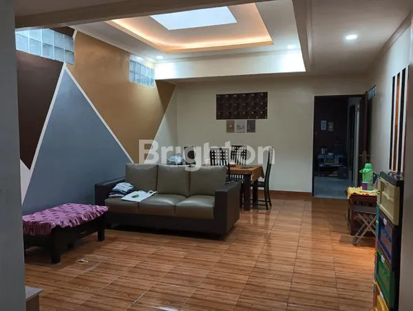 image RUMAH SIAP HUNI DI CIATER SERPONG TANGERANG SELATAN (3)