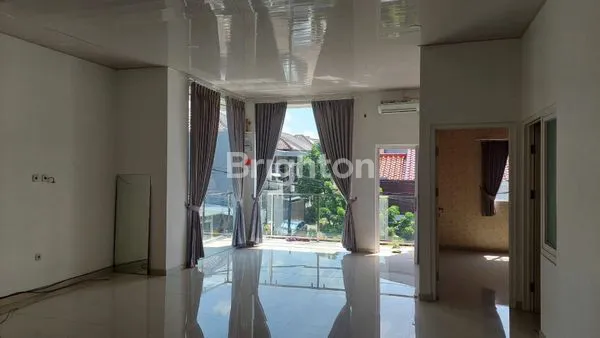 image NEGO SAMPAI DEAL!!! RUMAH MODERN MINIMALIS DI PURIMAS SURABAYA (2)