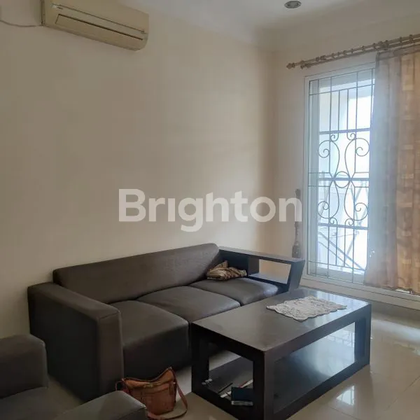 image JUAL RUMAH DARMO PERMAI SELATAN SEMI FURNISHED   (6)