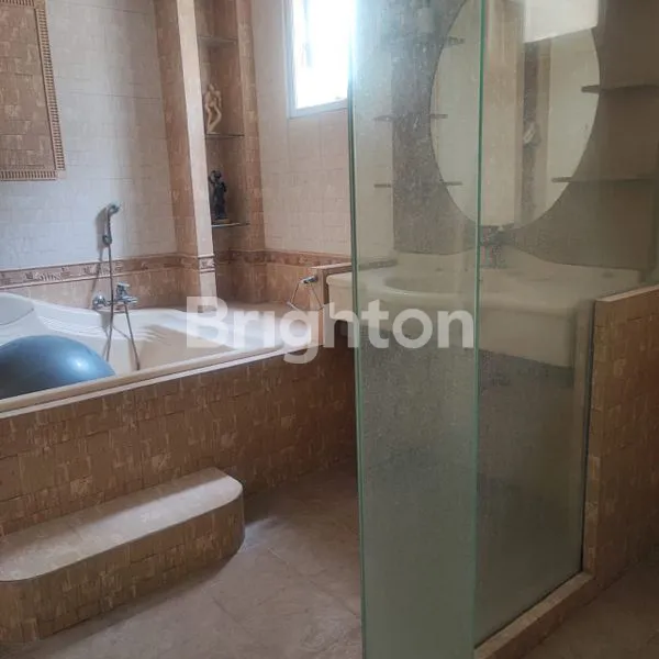 image JUAL RUMAH DARMO PERMAI SELATAN SEMI FURNISHED   (4)