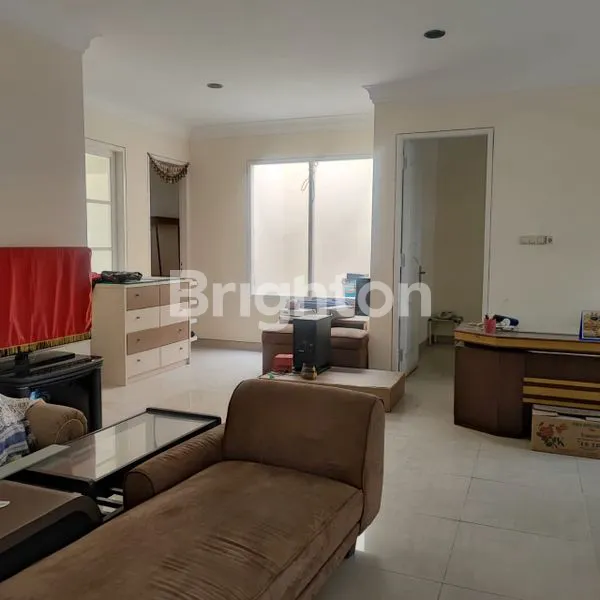 image JUAL RUMAH DARMO PERMAI SELATAN SEMI FURNISHED   (5)