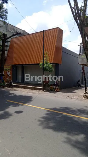 RUKO LUAS DI JALAN UTAMA WLINGI