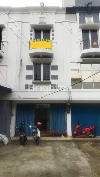 RUKO 3,5 LANTAI DI KALIMALANG  - BEKASI SELATAN (NEGO)