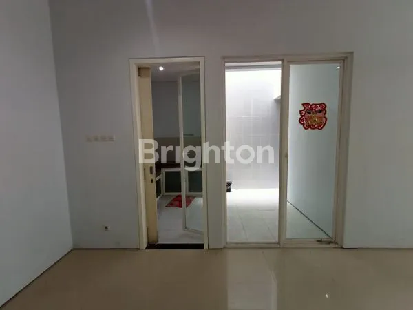 image ROYAL RESIDENCE ADDINGTON WIYUNG (3)