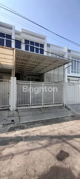 image RUMAH SIAP HUNI DI PONDOK GADING UTAMA KELAPA GADING (1)