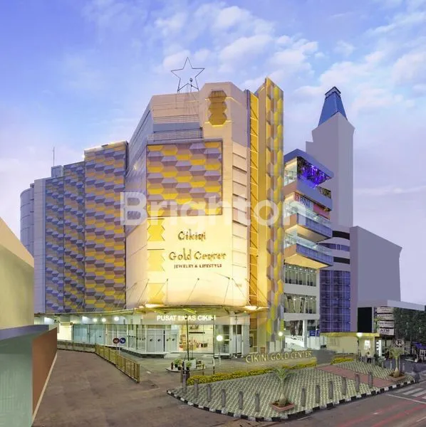 image KIOS CIKINI GOLD CENTER LB DI JALAN PEGANGSAAN, MENTENG, JAKARTA PUSAT (1)