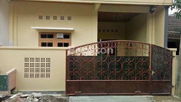 image RUMAH BAGUS DAN MURAH DI RAWALUMBU, BEKASI (4)