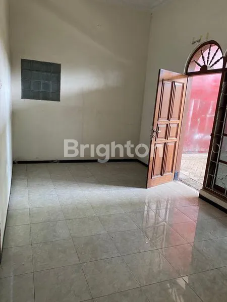 image GUDANG AKSES TRONTON JALAN PROVINSI KEDIRI  (2)