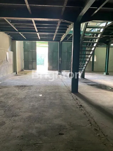 image GUDANG AKSES TRONTON JALAN PROVINSI KEDIRI  (1)