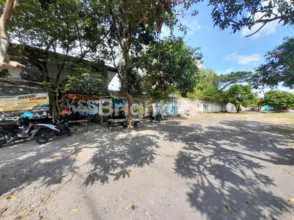 image SOLO, BAKI TANAH LUAS TEMPATNYA RAMAI 6 MENIT KE SOLO BARU , COCOK UNTUK  SEGALA MACAM USAHA (3)