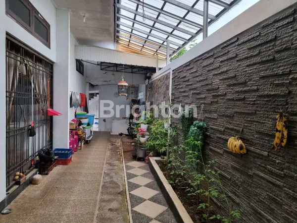image RUMAH CANTIK SIAP HUNI PINGGIR SUNGAI DAN VIEW GUNUNG UNGARAN LOKASI UNGARAN BARAT - UNGARAN   (6)