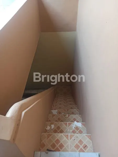 image DIJUAL RUMAH 1,5LANTAI SIMPANG DARMO PERMAI (3)