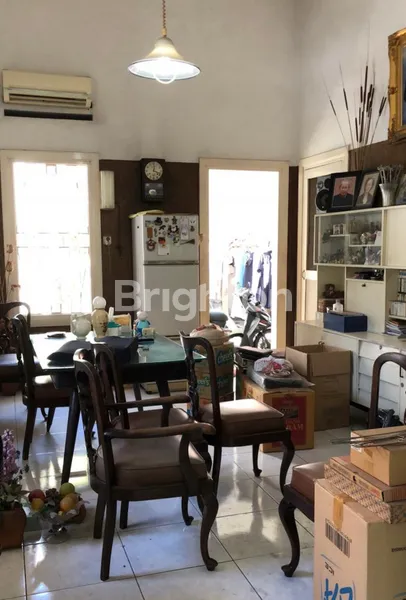 image RUMAH DI WR SUPRATMAN SURABAYA  (3)