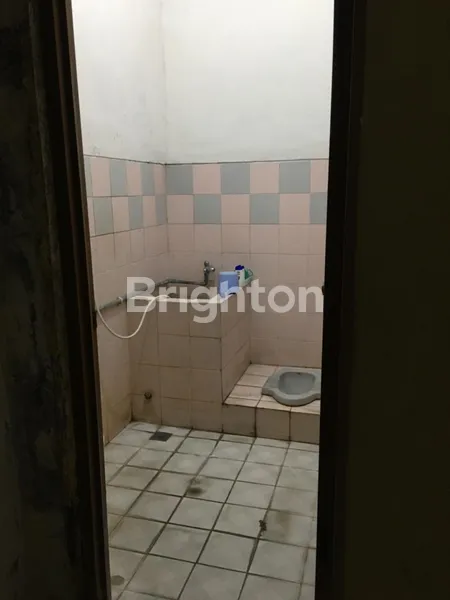 image RUKO PUSAT PERDAGANGAN DI KOTA SURABAYA DAERAH RADEN SALEH JL PENGENAL (3)