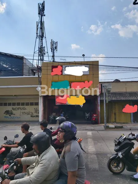 image JUAL CEPAT BURU BURU BUTUH !! EX BENGKEL PINGGIR JALAN UTAMA PAJANG. TRAFFIC PASTI RAMAI (1)