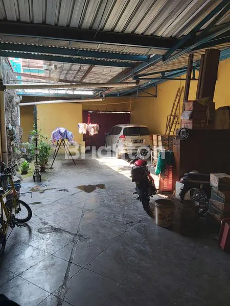 image JUAL CEPAT BURU BURU BUTUH !! EX BENGKEL PINGGIR JALAN UTAMA PAJANG. TRAFFIC PASTI RAMAI (4)