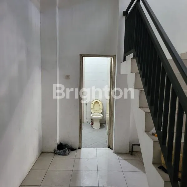 image RUKO VETERAN GRESIK, AKSES TOL MUDAH & LUAS (6)