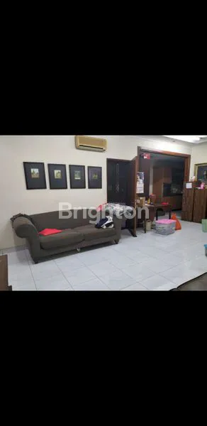 image RUMAH PATAL SENAYAN, JAKARTA SELATAN 2 LANTAI SIAP HUNI DI SEKITAR GROGOL UTARA, LUAS TANAH 176M2 (KODE RMRG1846) (7)