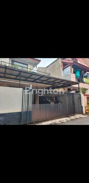 image RUMAH PATAL SENAYAN, JAKARTA SELATAN 2 LANTAI SIAP HUNI DI SEKITAR GROGOL UTARA, LUAS TANAH 176M2 (KODE RMRG1846) (4)