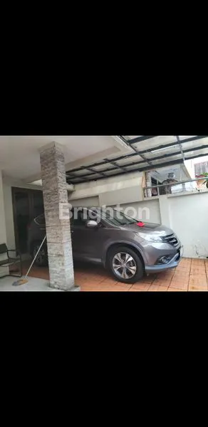 image RUMAH PATAL SENAYAN, JAKARTA SELATAN 2 LANTAI SIAP HUNI DI SEKITAR GROGOL UTARA, LUAS TANAH 176M2 (KODE RMRG1846) (1)