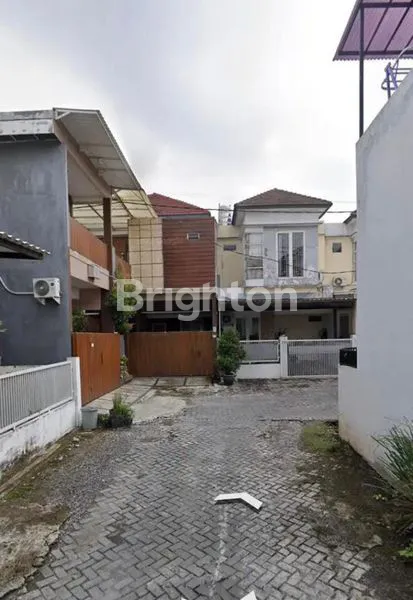 image RUMAH DI SIMPANG DARMO REGENCY  (4)