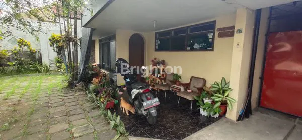 image RUMAH LUAS LAWAS TERAWAT 400M DARI MC KOTA MALANG (2)