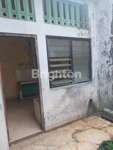 image RUMAH 2 LANTAI PINGGIR JALAN BESAR DI MEDOHO RAYA (2)