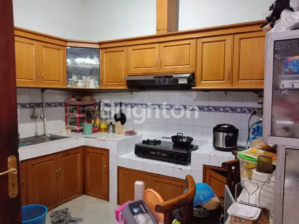 image RUMAH KLASIK SIAP HUNI DI AREA GEMPOL SARI BANDUNG (5)