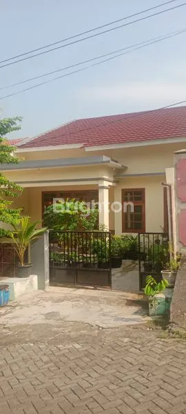 image  RUMAH NYAMAN SIAP DIHUNI DI LOKASI PERUMAHAN LOKASI DEKAT DENGAN JALAN TOL LOKASI SEMARANG TIMUR- NGALIYAN (7)