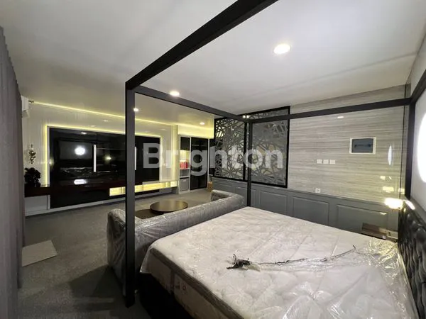 image VILLA MEWAH CLUSTER BELMONT - FURNISH LENGKAP & ROOFTOP LUAS (7)