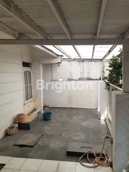 image RUMAH TINGGAL 1 LT RENOV DI WISMA INDAH SURABAYA DEKAT ACCES KE MERR, ITS, DAN GALAXY MALL (8)