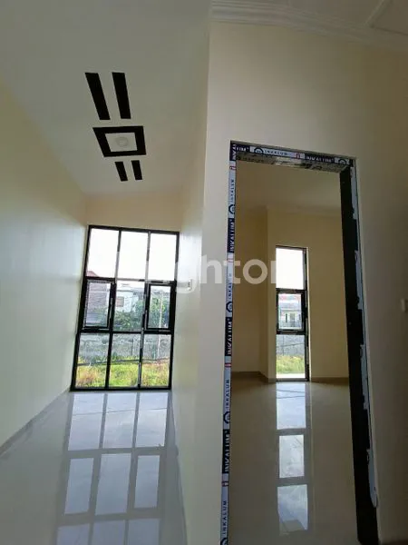 image RUMAH 2 LANTAI BARU GRESS NEW 700 JUTAAN KENJERAN SURABAYA UTARA. DEKAT PASAR ATOM PAKUWON CITY MERR OERR KEDUNG COWEK (3)