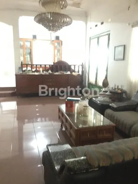 image RUMAH BONUS TOKO DAN KOS-KOSAN 22 KAMAR LOKASI STRATEGIS DI TENGAH KOTA (4)