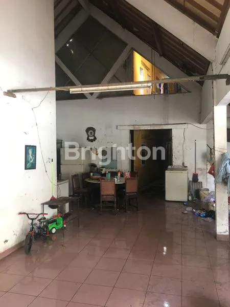 image RUMAH BONUS TOKO DAN KOS-KOSAN 22 KAMAR LOKASI STRATEGIS DI TENGAH KOTA (8)