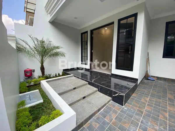 image RUMAH BARU 2 LANTAI RAWAMANGUN (7)