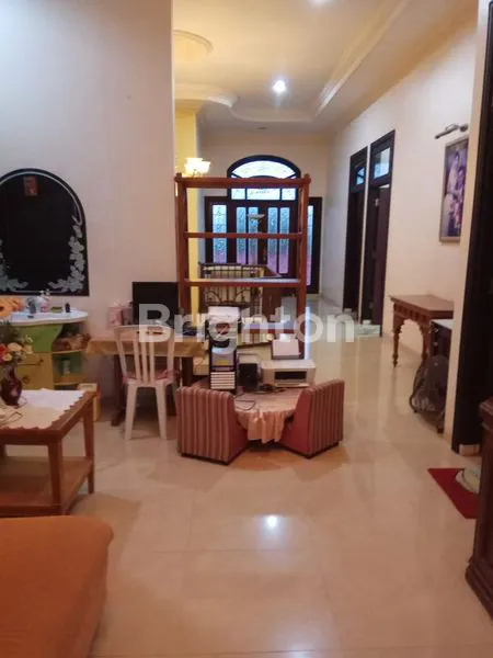 image RUMAH CANTIK TERAWAT SIAP HUNI DI BALIKPAPAN BARU ARIZONA (6)