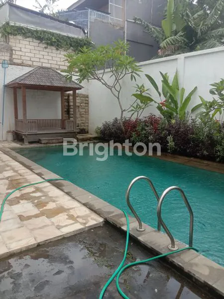 image VILLA MINIMALIS DI UNGASAN DEKAT MELASTI NUSA DUA BALI (1)