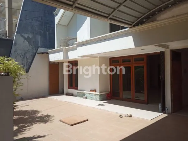 image RUMAH 1 LT DI JL MANYAR KERTOADI SURABAYA DEKAT GALAXY MALL, KAMPUS ITS, MERR (1)