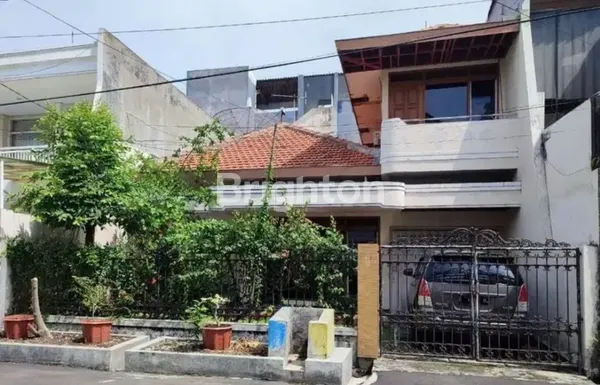 image RUMAH NYAMAN DAN AMAN STRATEGIS KERTAJAYA INDAH DEKAT GALAXYMALL RS HAJI BONNET HOKKY KONI (1)