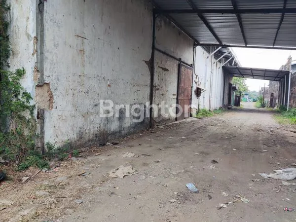 image STRATEGIS DI PALUR  MOJOLABAN TANAH BONUS BANGUNAN  (3)