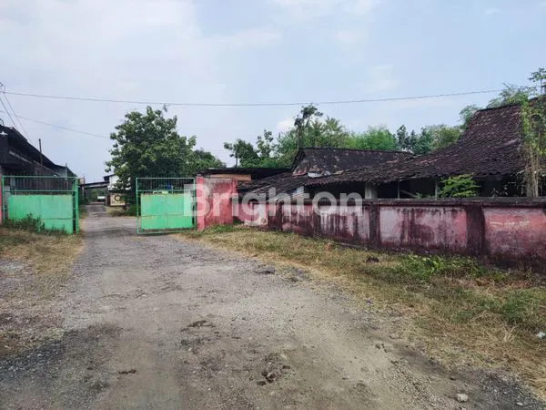 image STRATEGIS DI PALUR  MOJOLABAN TANAH BONUS BANGUNAN  (8)