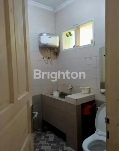 image RUMAH SIAP HUNI NYAMAN & LUAS LOKASI SANGAT STRATEGIS (8)