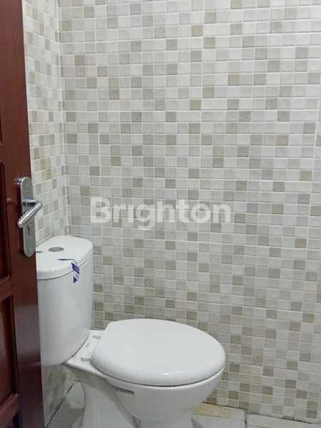 image RUMAH DI DAERAH KOTA (4)