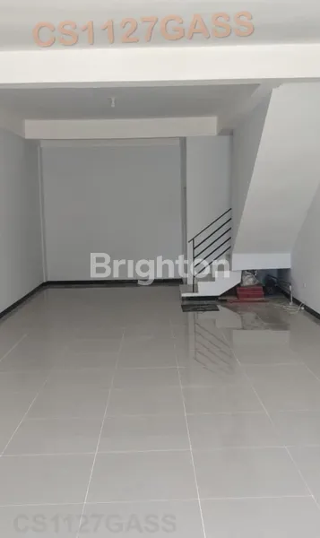 image RUKO GUNUNG ANYAR HANYA 1M AN SIAP PAKAI COCOK UNTUK USAHA DEKAT RAYA MERR (8)