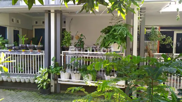 RUMAH PUSAT KOTA KEDIRI