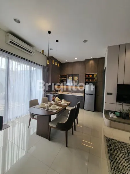 image RUMAH MIDEEN MINIMALIS DI BASANTA SUVARNA SUTERA CIKUOA TANGERANG (2)