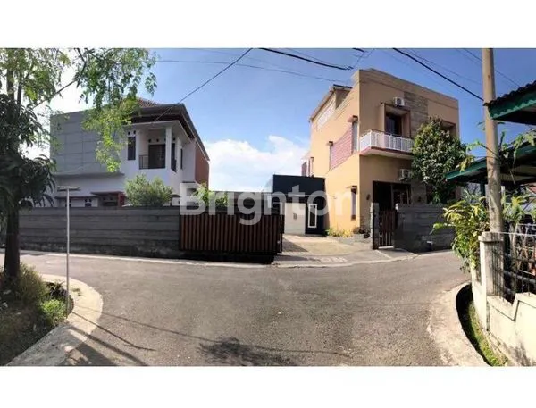 image RUMAH CANTIK TERAWAT DI ARCAMANIK (3)