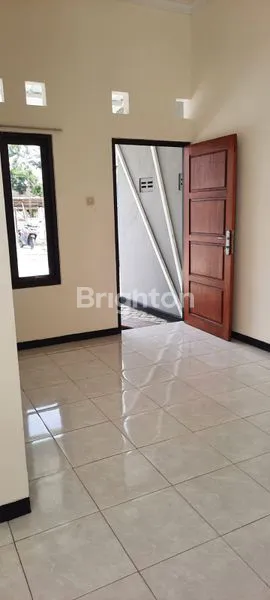 image RUMAH DI NGASEM KEDIRI (1)