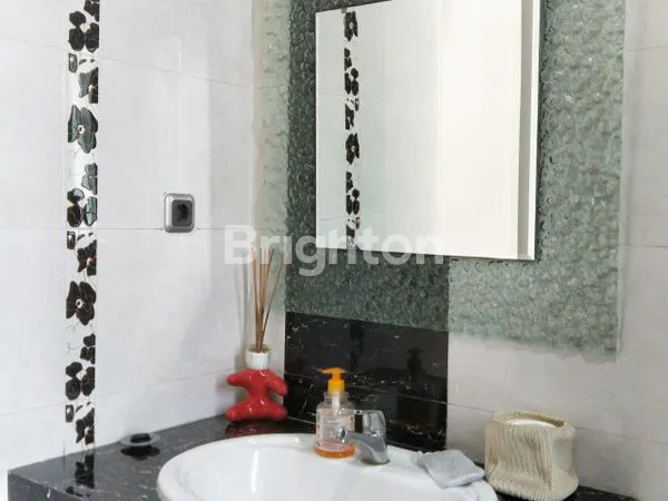 image RUMAH GREEN VILLE JAKARTA BARAT MINIMALIS (1)